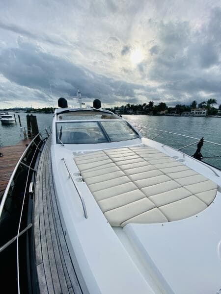 2010 Sunseeker Predator 60