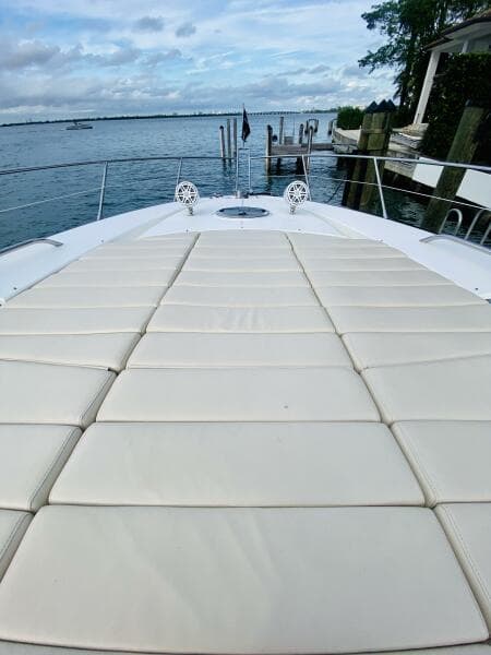 2010 Sunseeker Predator 60