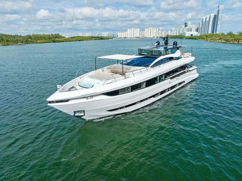 2020 Mangusta 33M Gransport