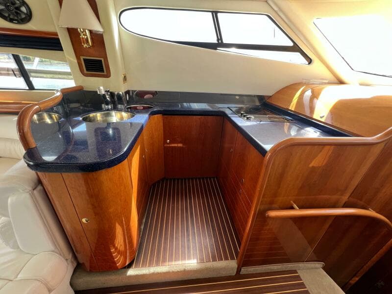 2004 Cranchi Atlantique 48