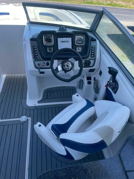 2012 Chaparral 284 Sunesta