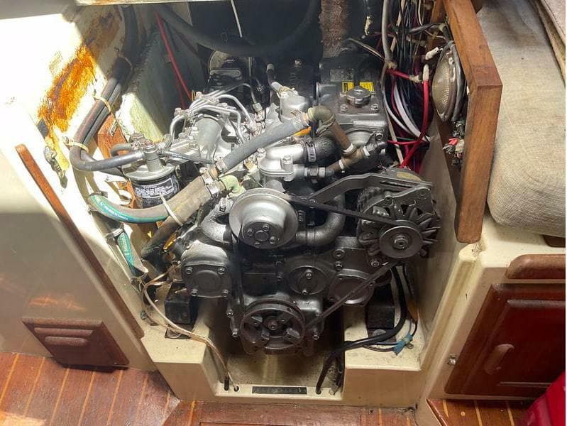 1994 Pacific Seacraft Crealock 37