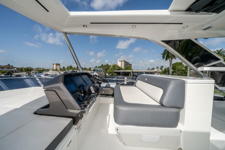 2019 Galeon 640 FLY