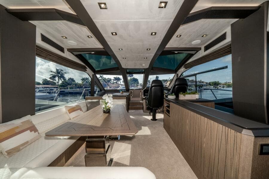 2019 Galeon 640 FLY