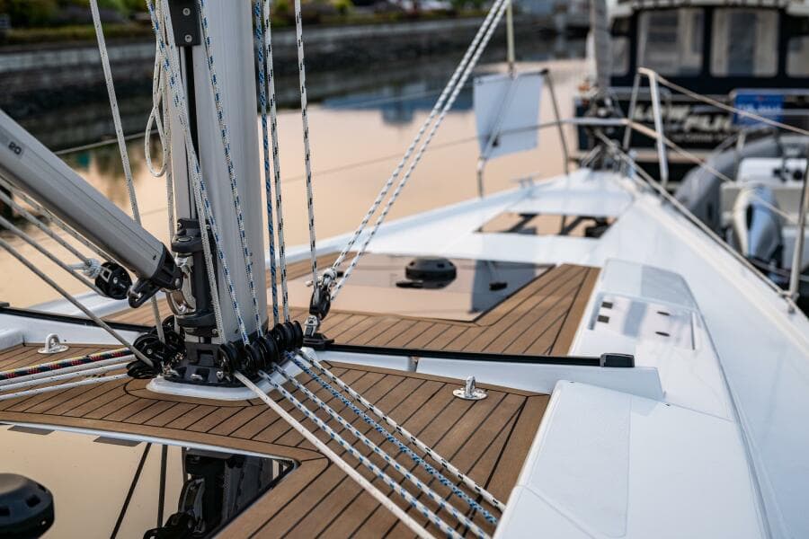 2023 Hanse 418