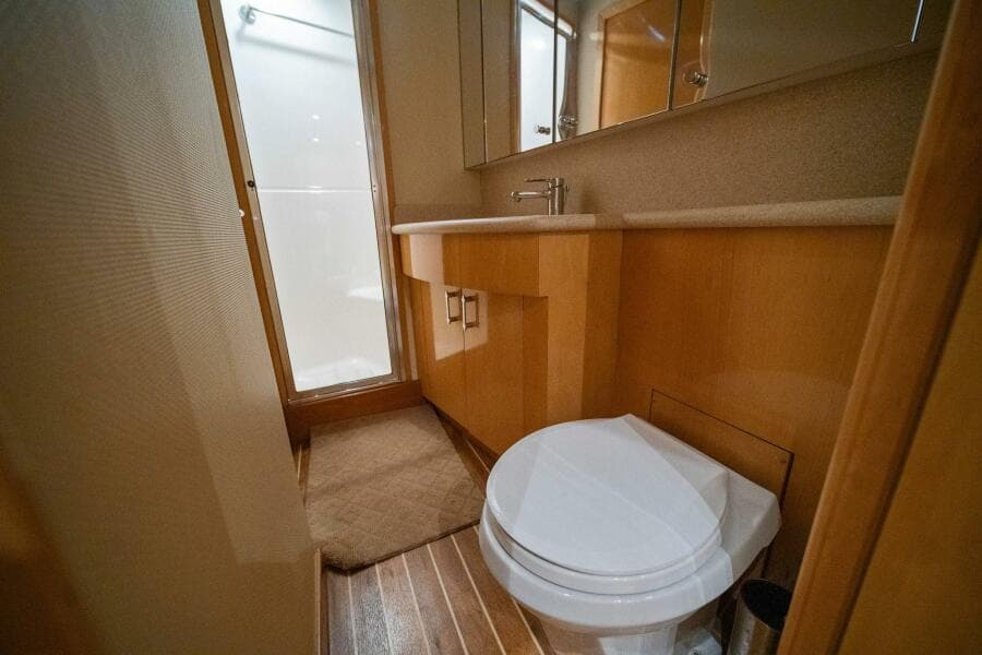 2003 Hatteras 54 Convertible - Big Boyd