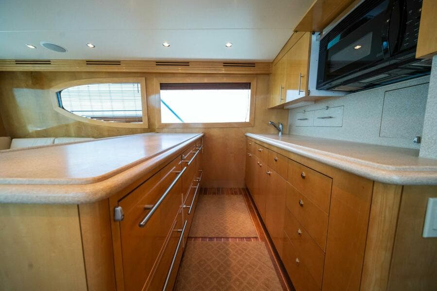 2003 Hatteras 54 Convertible - Big Boyd