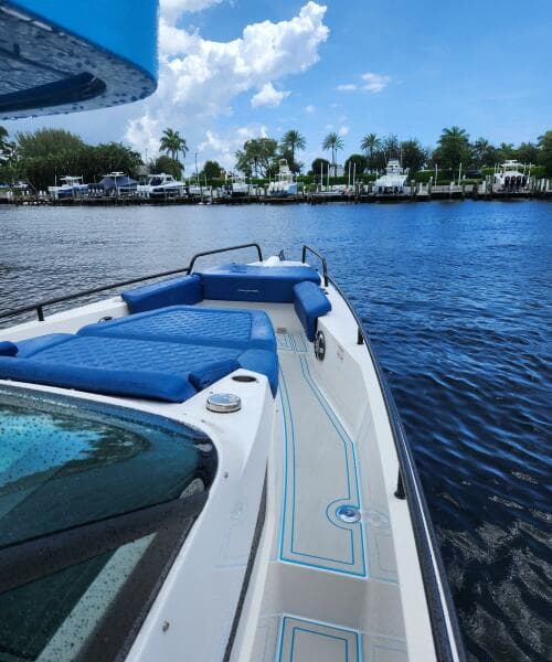 2019 Axopar 37 Sun-Top Brabus  Package