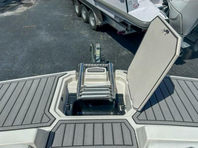 2024 Starcraft SVX 231 OB DH