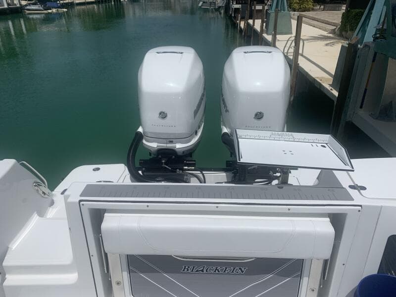 2023 Blackfin 302 CC