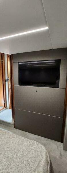 2018 Sunseeker Predator