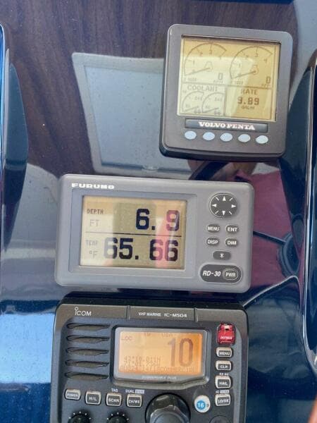 2009 Tiara Yachts 4300 Sovran