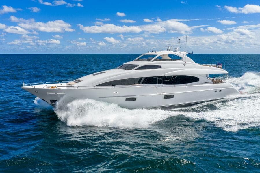 2008 Lazzara Yachts 116