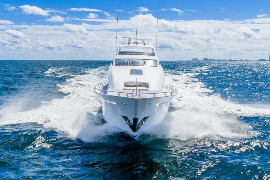 2008 Lazzara Yachts 116