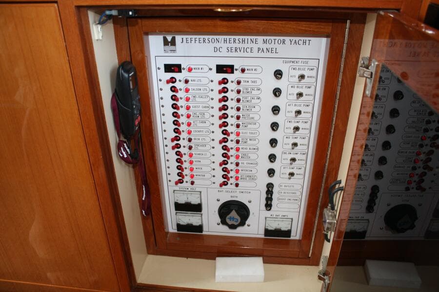 2000 Jefferson 56 Rivanna