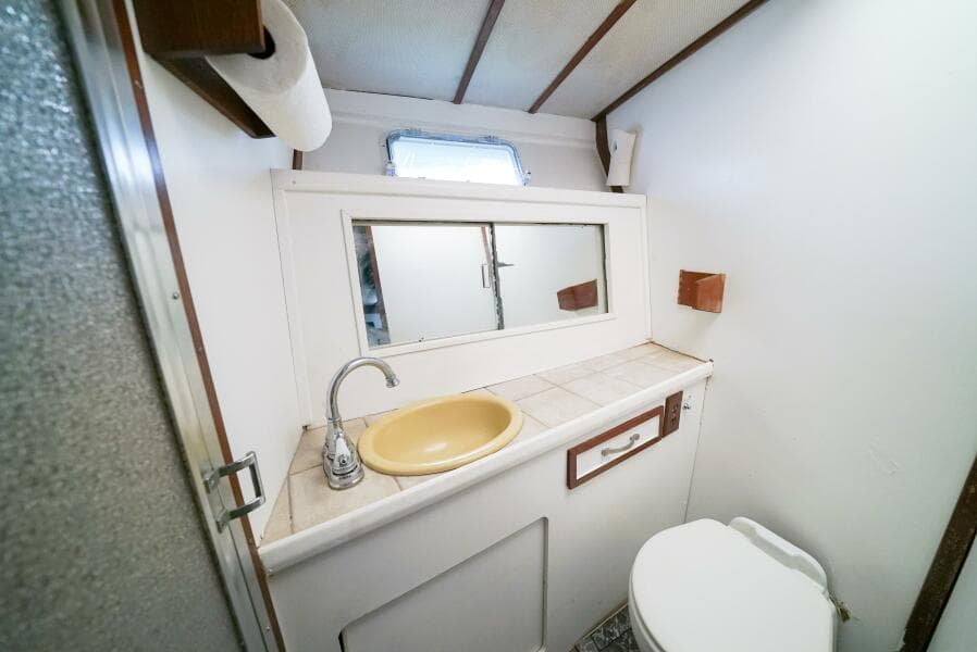 1979 Trojan 45 Convertible Hook'em