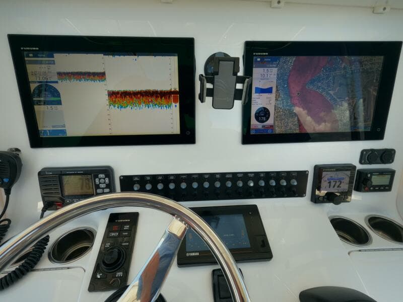 2018 Contender 32 ST