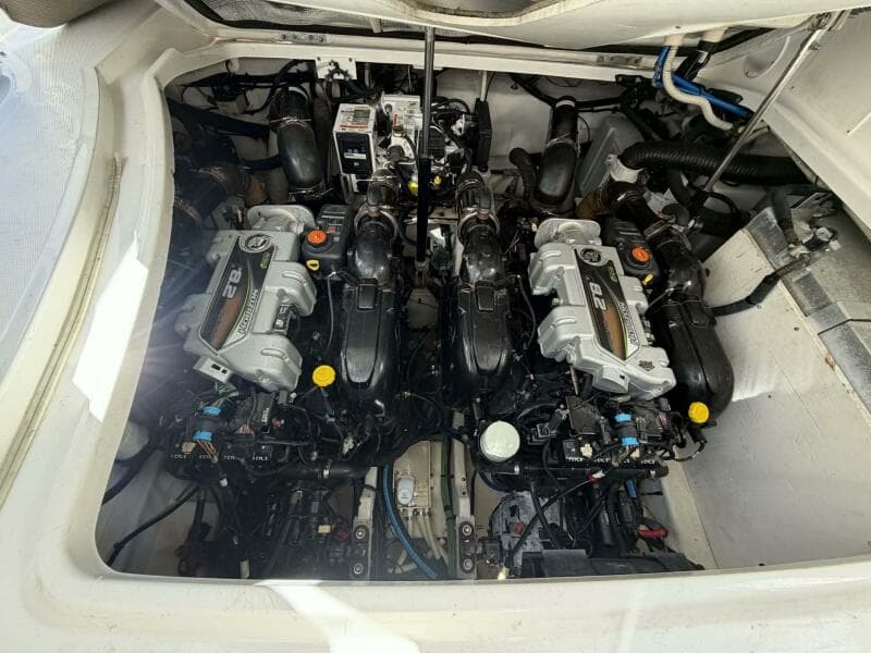 2016 Sea Ray 350 Sundancer