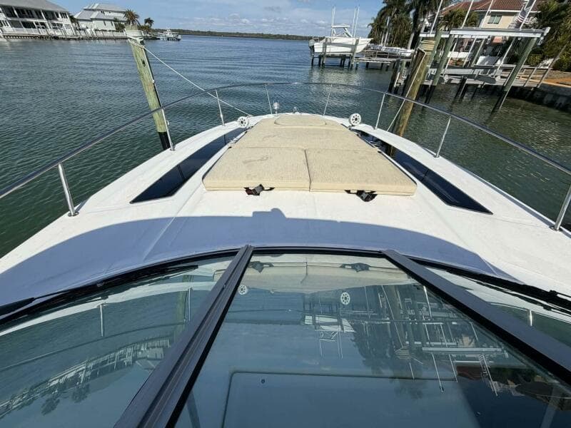 2016 Sea Ray 350 Sundancer