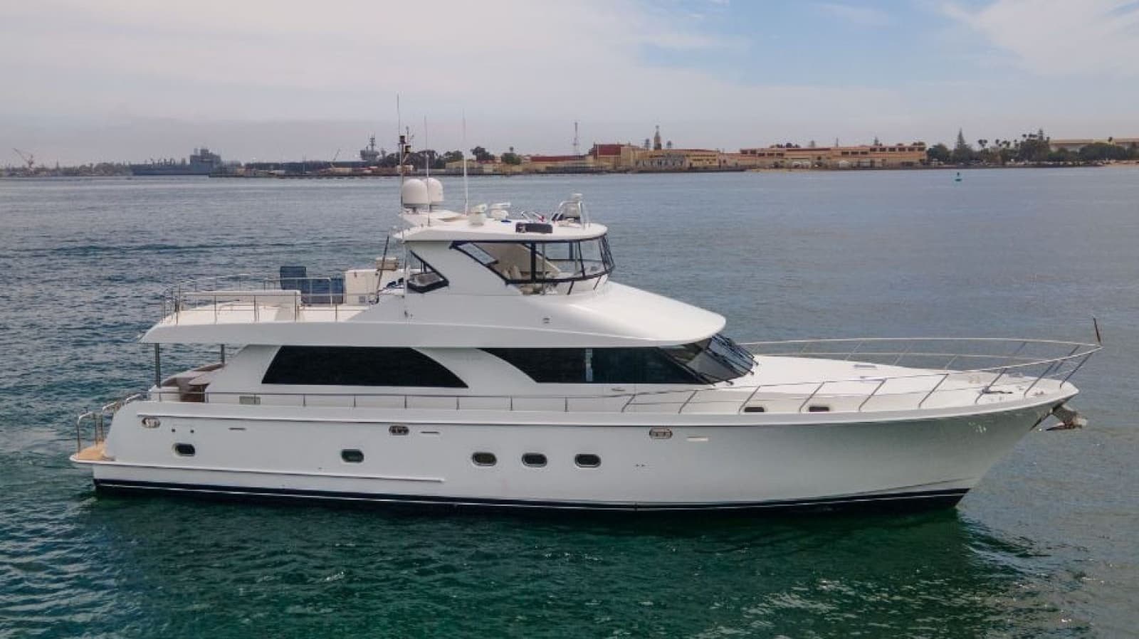 2009 Ocean Alexander 74 Flybridge - Photo 1