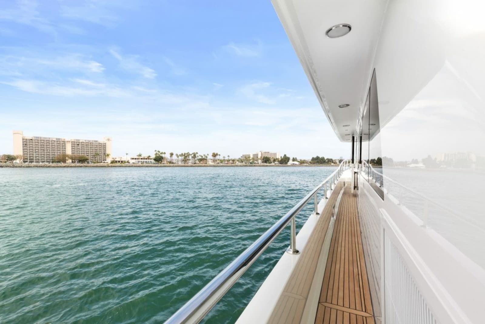 2009 Ocean Alexander 74 Flybridge - Photo 45
