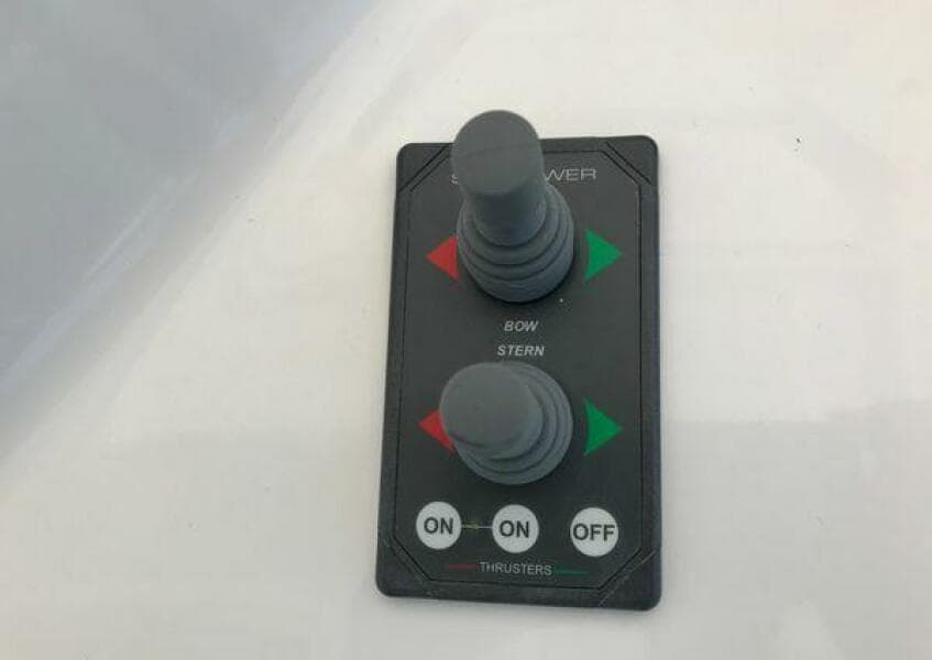 2017 Sumerset Houseboat