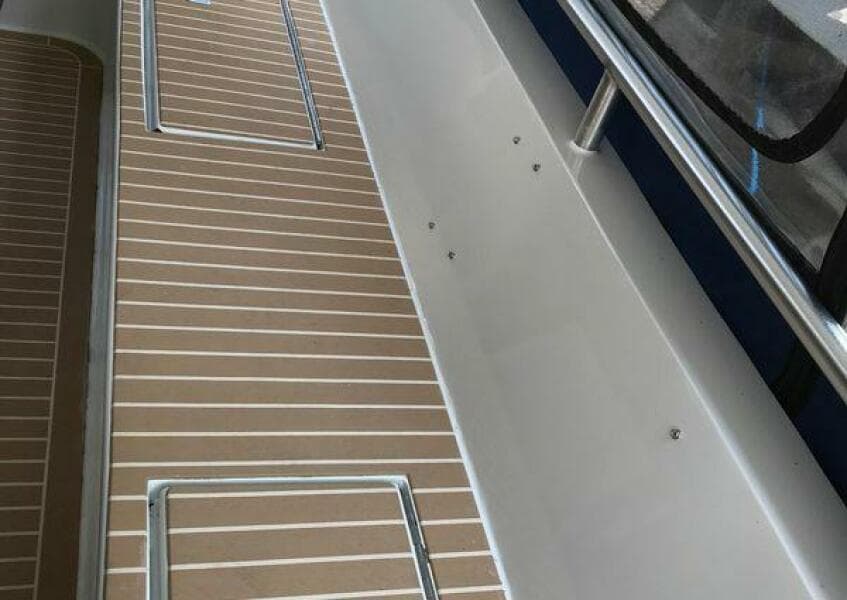 2017 Sumerset Houseboat