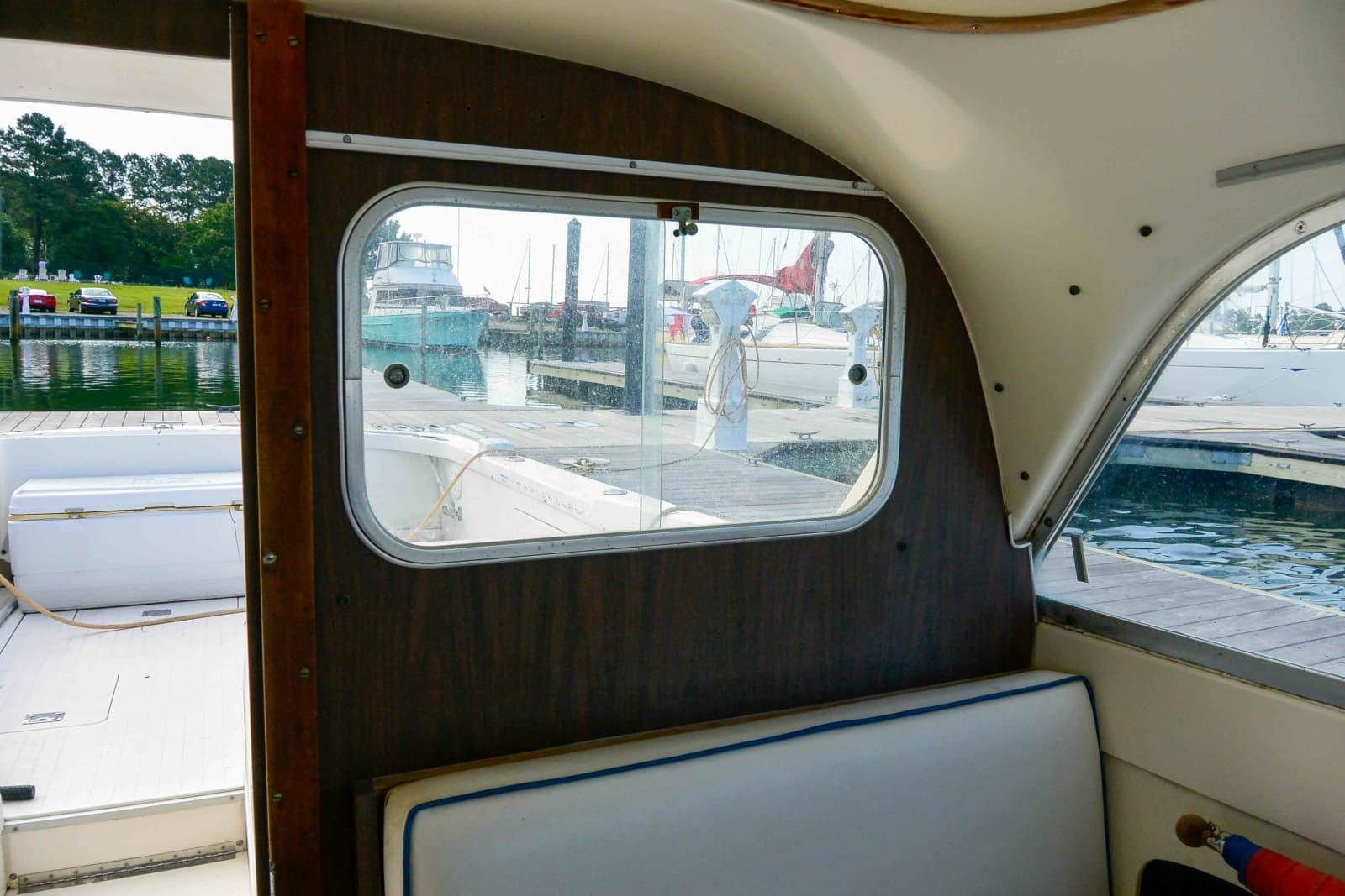 1972 Bertram Fly Bridge Cruiser - Photo 27