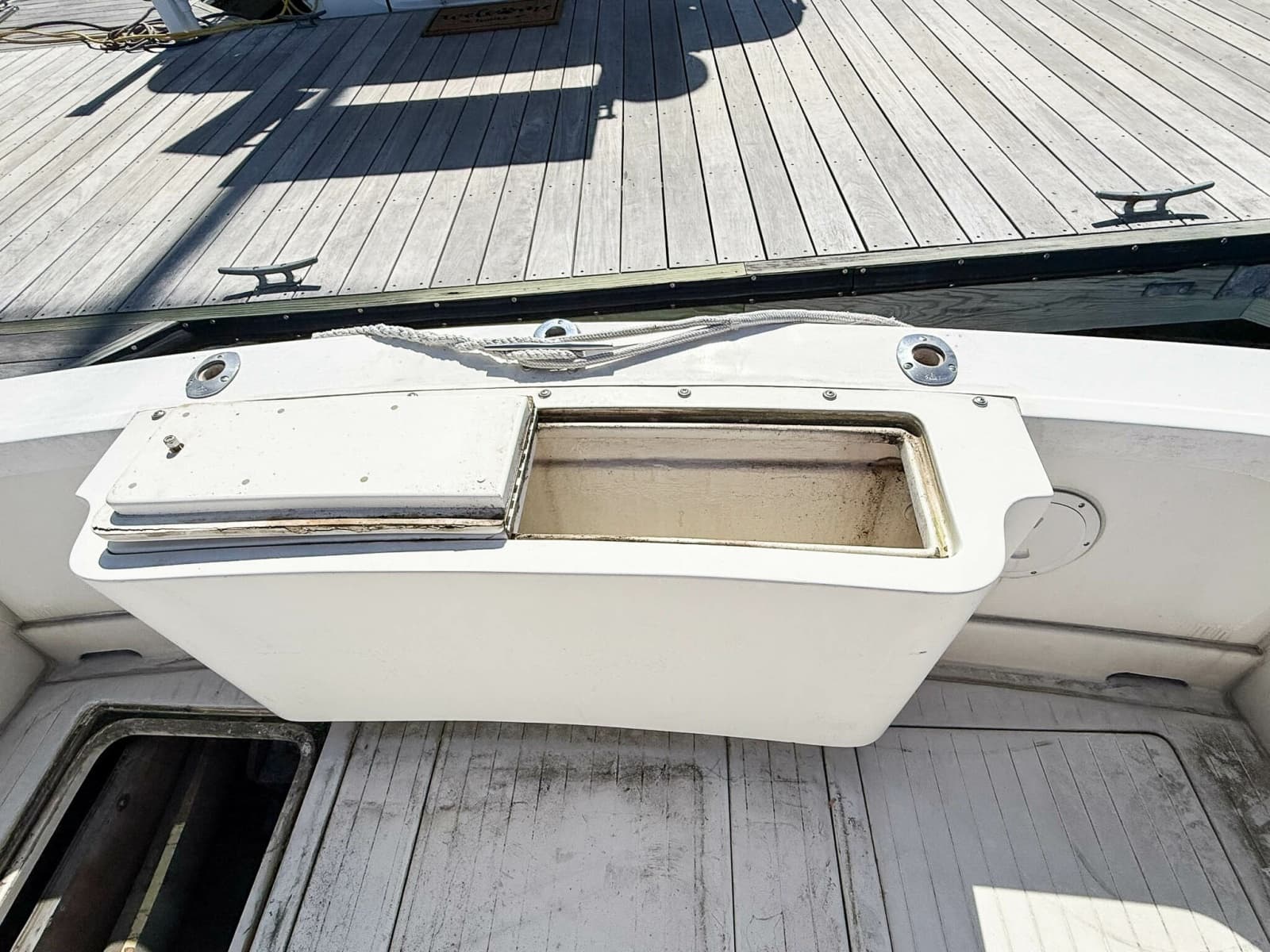 1972 Bertram Fly Bridge Cruiser - Photo 20