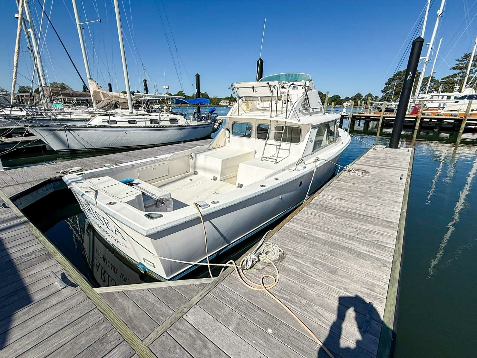 1972 Bertram Fly Bridge Cruiser - Photo 2