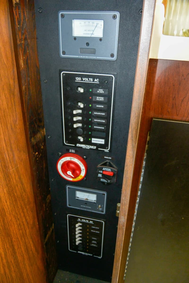 1972 Bertram Fly Bridge Cruiser - Photo 37