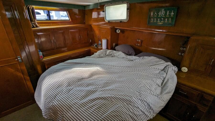 1989 Camargue Motoryacht - Photo 47