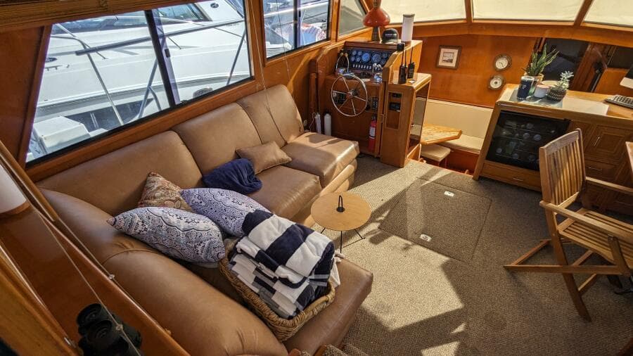 1989 Camargue Motoryacht - Photo 39