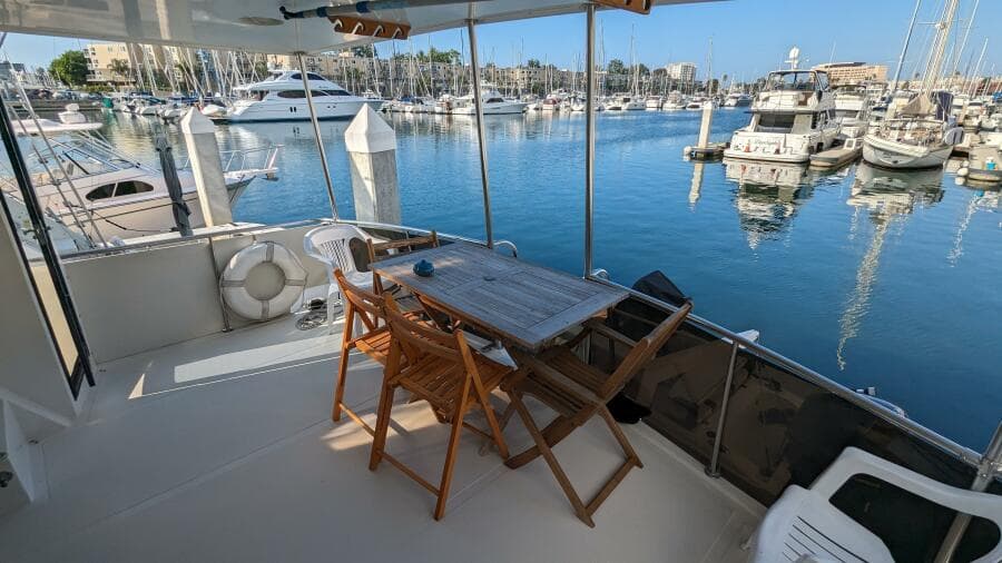 1989 Camargue Motoryacht - Photo 6