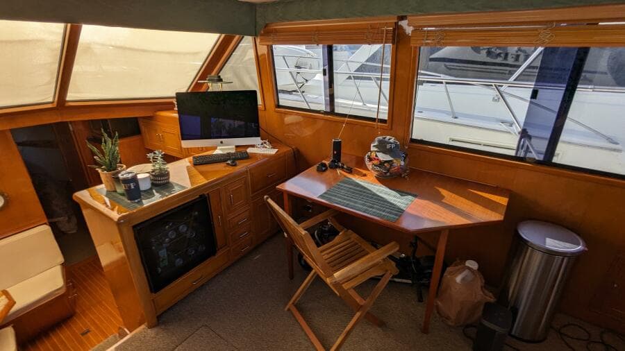 1989 Camargue Motoryacht - Photo 40