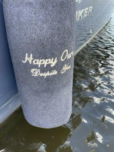 2006 Rinker Express Cruiser