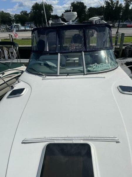 2006 Rinker Express Cruiser