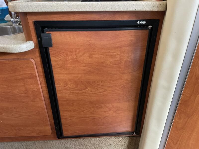 2006 Rinker Express Cruiser