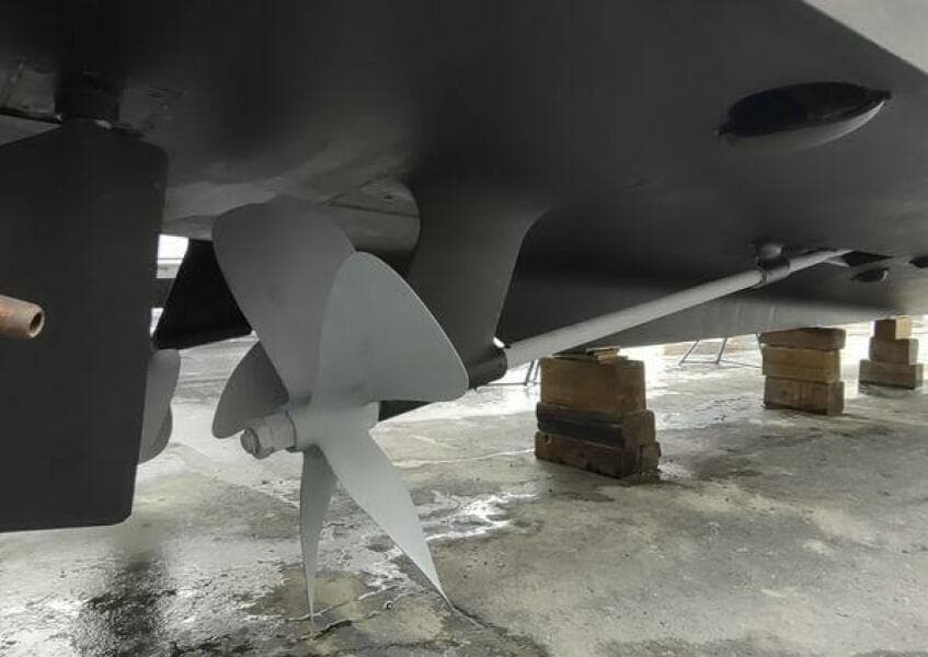 1996 Hatteras 50' Sport Deck