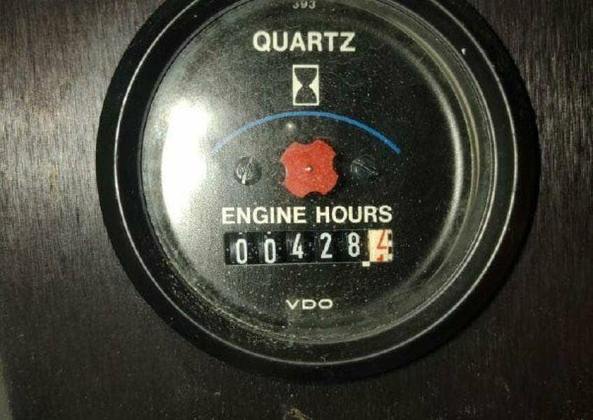 1996 Hatteras 50' Sport Deck