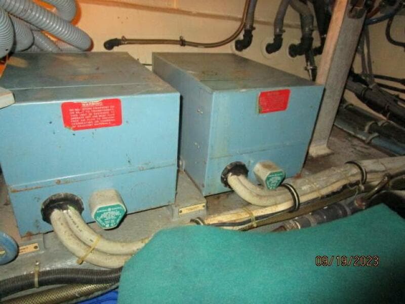 63' Hatteras transformers