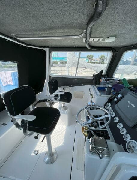 1997 Pursuit 300 Offshore