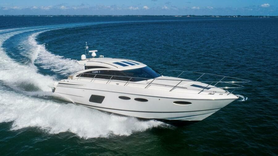 2015 Princess V52