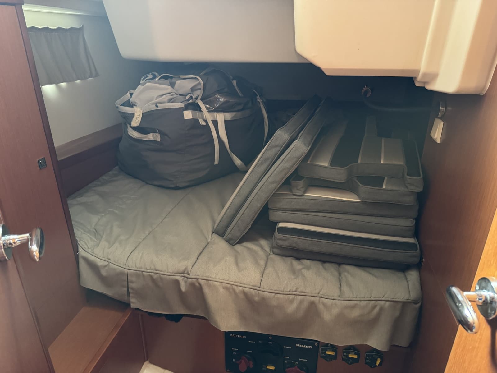 2017 Beneteau Oceanis 45 - Photo 64