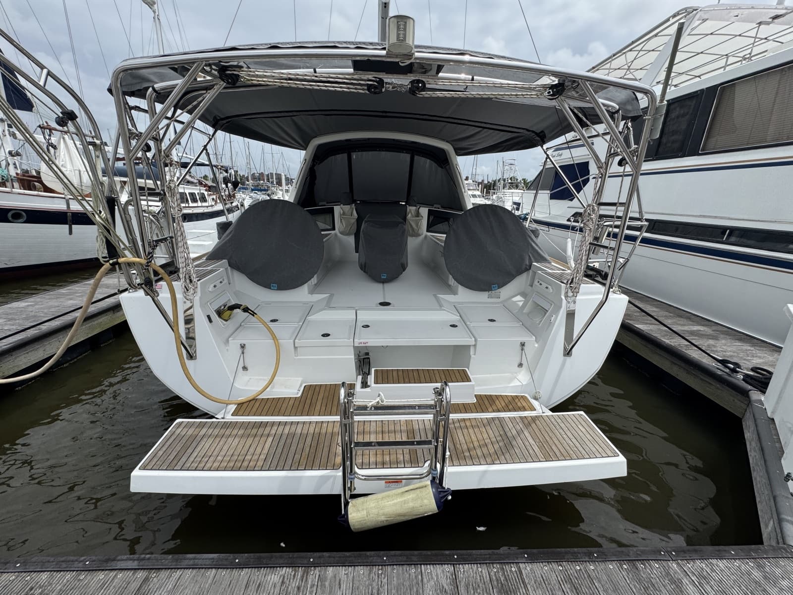 2017 Beneteau Oceanis 45 - Photo 38