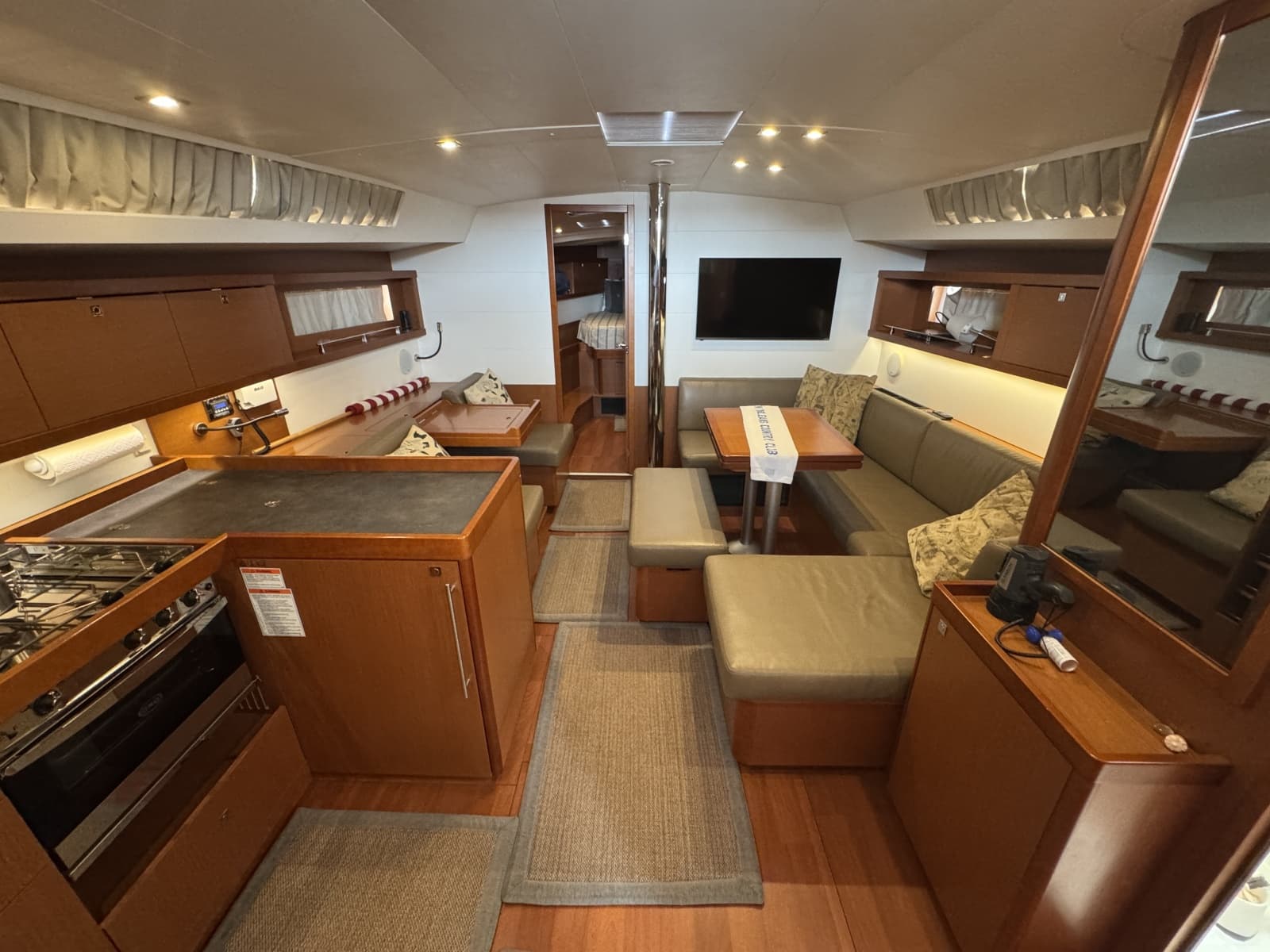 2017 Beneteau Oceanis 45 - Photo 43