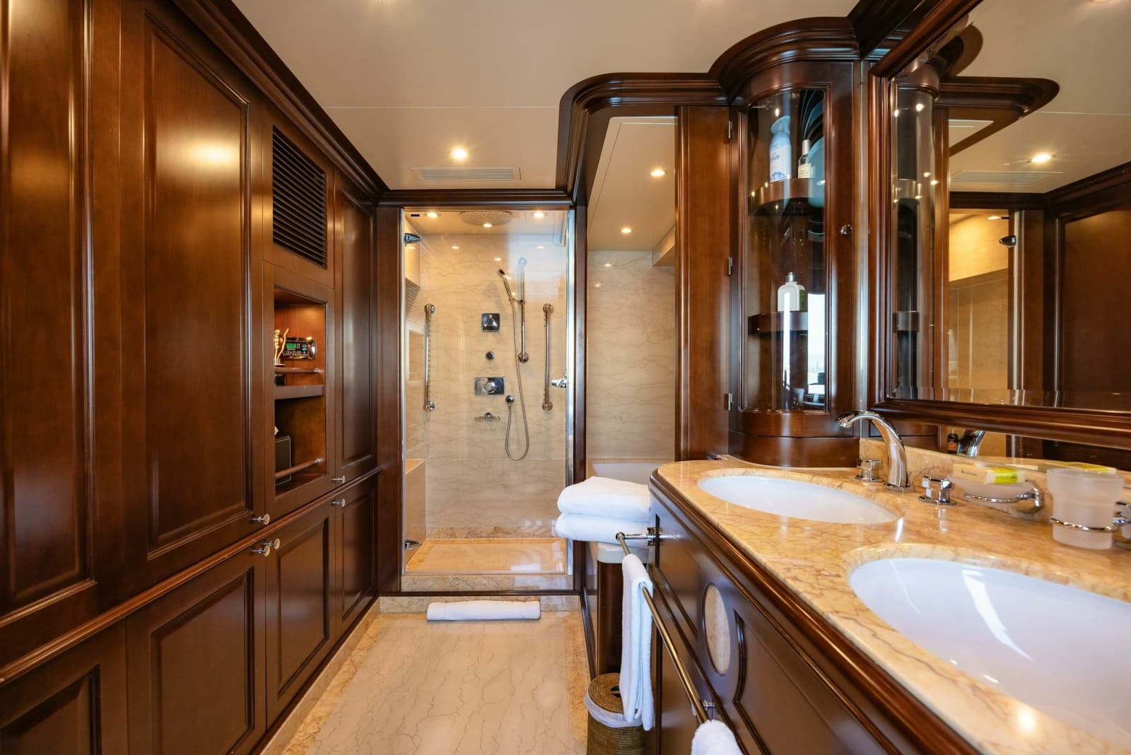 2009 Benetti Benetti Classic 120