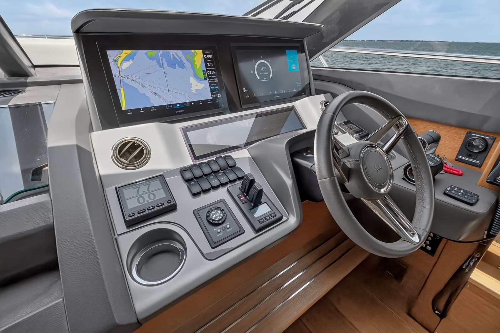 2021 Princess F70 - Photo 45