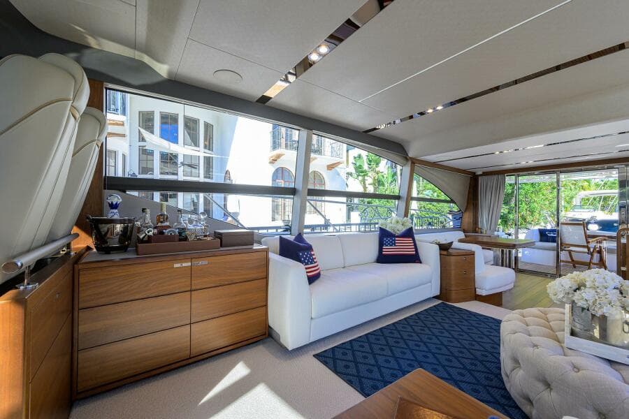 2021 Princess F70 - Photo 27