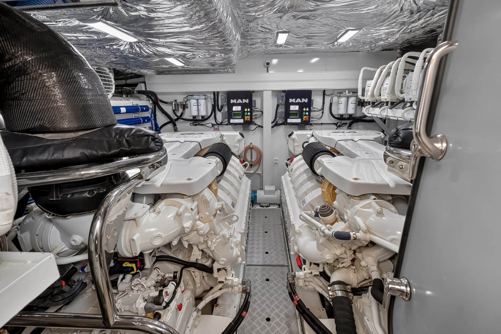 2021 Princess F70 - Photo 71